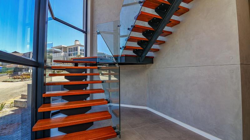 To Let 3 Bedroom Property for Rent in Pinnacle Point Golf Estate Western Cape